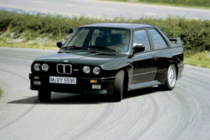 [자동차는 영화를 타고] (23) 어브덕션 - BMW M3