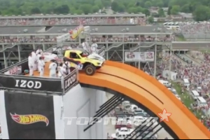 [유튜브 TOP10] 8위 - 자동차 점프 세계 신기록