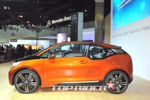 BMW i3 쿠페 주행 영상…출시 임박한 '미래형 전기차'
