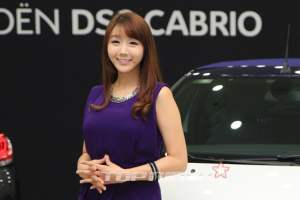 [포토] 시트로엥 DS3 카브리오를 빛낸 미소천사 김하음