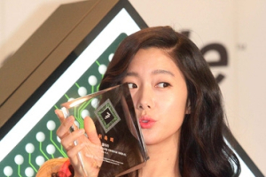 [포토] 클라라, 프리스케일의 스마트카 인포테이너 선정