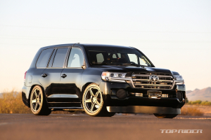 랜드 스피드 크루즈, 토요타의 2000마력 SUV