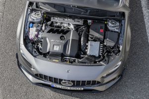 벤츠의 421마력 작은 괴물, AMG CLA45S와 A45S