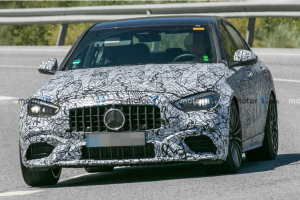 벤츠 C클래스 풀체인지, 고성능 AMG에 4기통 PHEV 도입