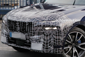 BMW X7 부분변경 양산형 포착, 트윈 헤드램프 주목