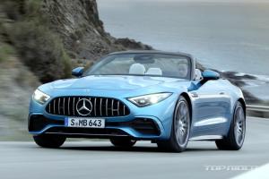 AMG SL43 공개, 4기통 하이브리드 381마력 오픈카