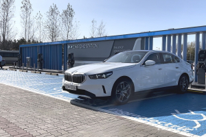 BMW코리아 전기차 공공 충전기 1000기 설치, 대대적인 투자
