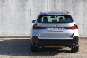 [시승기] BMW X1 M35i xDrive, 작고 빠른 차에 대한 정답