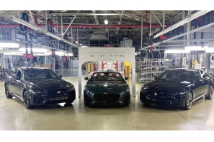 재규어 I-타입 티저 공개, 1억8000만원대 4도어 GT