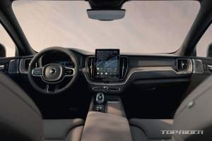 볼보 XC60 부분변경 제원 공개, 455마력 하이브리드